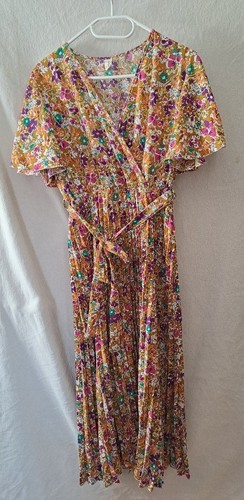 Elegantes geblümtes kleid - elegantes,